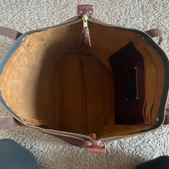 Portland Leather Goods Large Tote - Picture 3 of 4